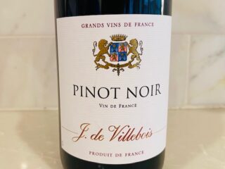 J de Villebois Pinot Noir