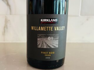 Kirkland Signature Willamette Valley Pinot Noir