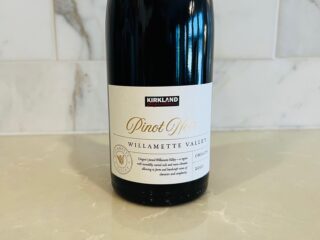 Kirkland Signature Willamette Valley Pinot Noir